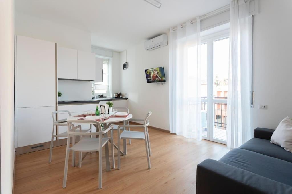Modern House Dergano A 150 Metri Metro Daire Milano Dış mekan fotoğraf