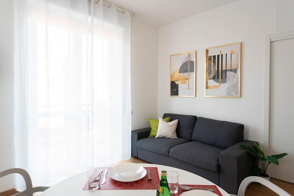 Modern House Dergano A 150 Metri Metro Daire Milano Dış mekan fotoğraf